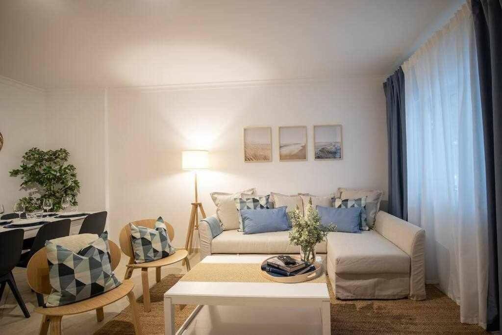 Modern 3Br Apt W/ Lg Terrace, Bbq, Ac & Parking Tavira Eksteriør billede