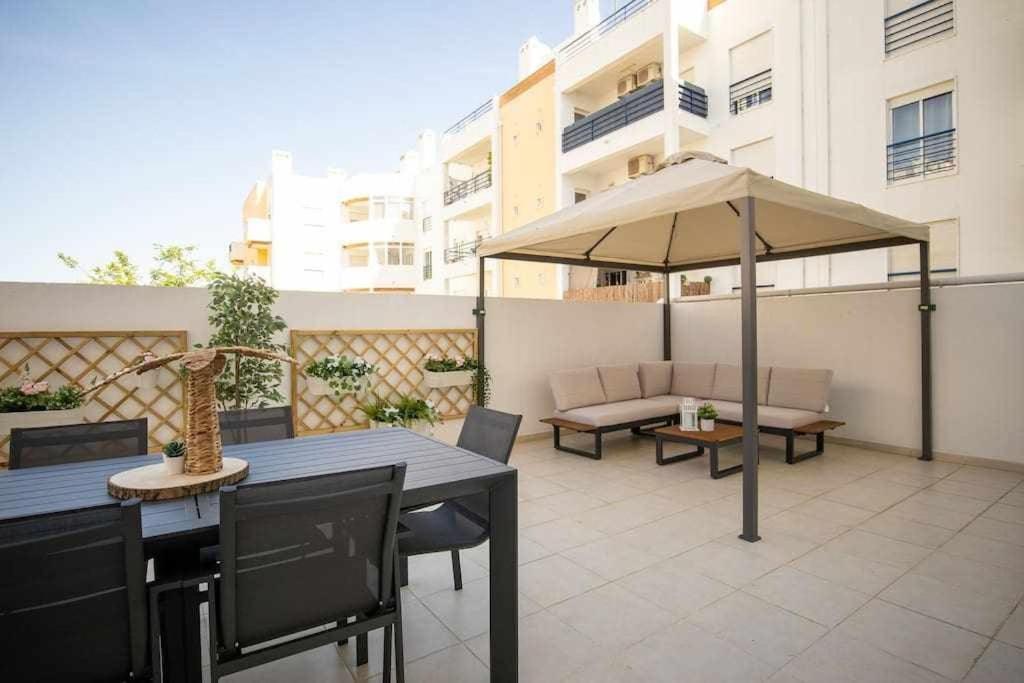 Modern 3Br Apt W/ Lg Terrace, Bbq, Ac & Parking Tavira Eksteriør billede