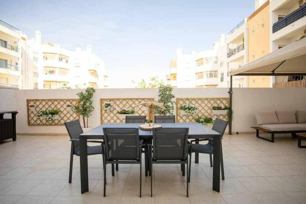 Modern 3Br Apt W/ Lg Terrace, Bbq, Ac & Parking Tavira Eksteriør billede