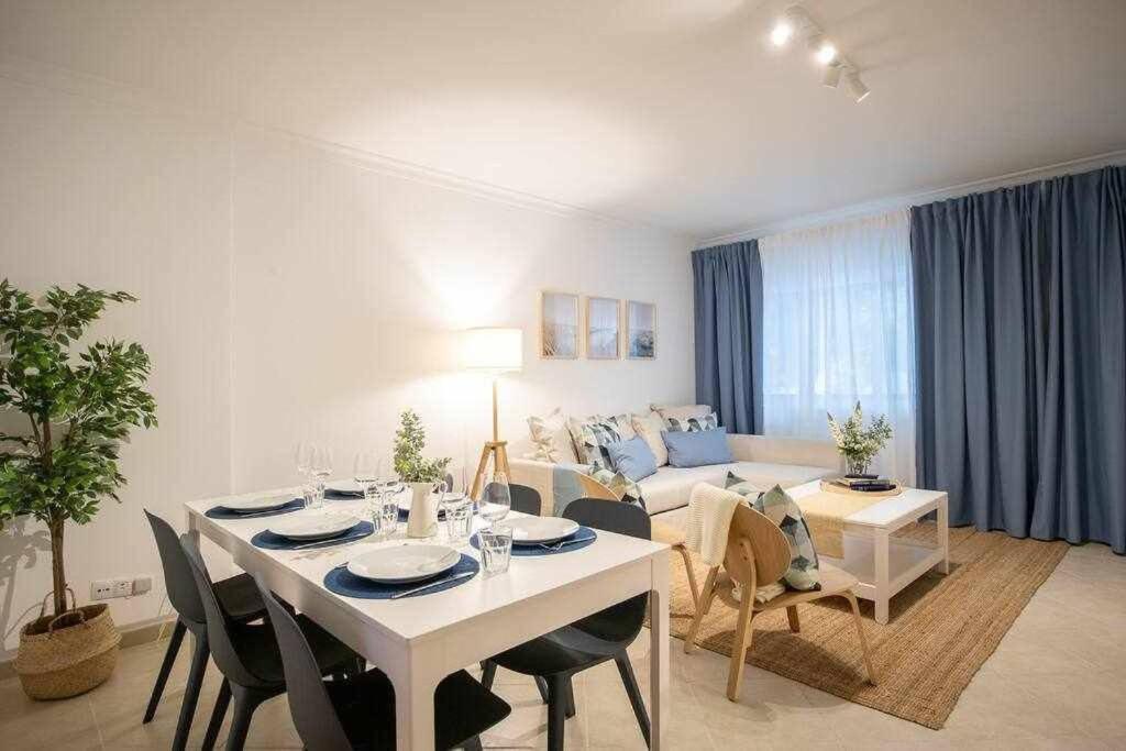 Modern 3Br Apt W/ Lg Terrace, Bbq, Ac & Parking Tavira Eksteriør billede